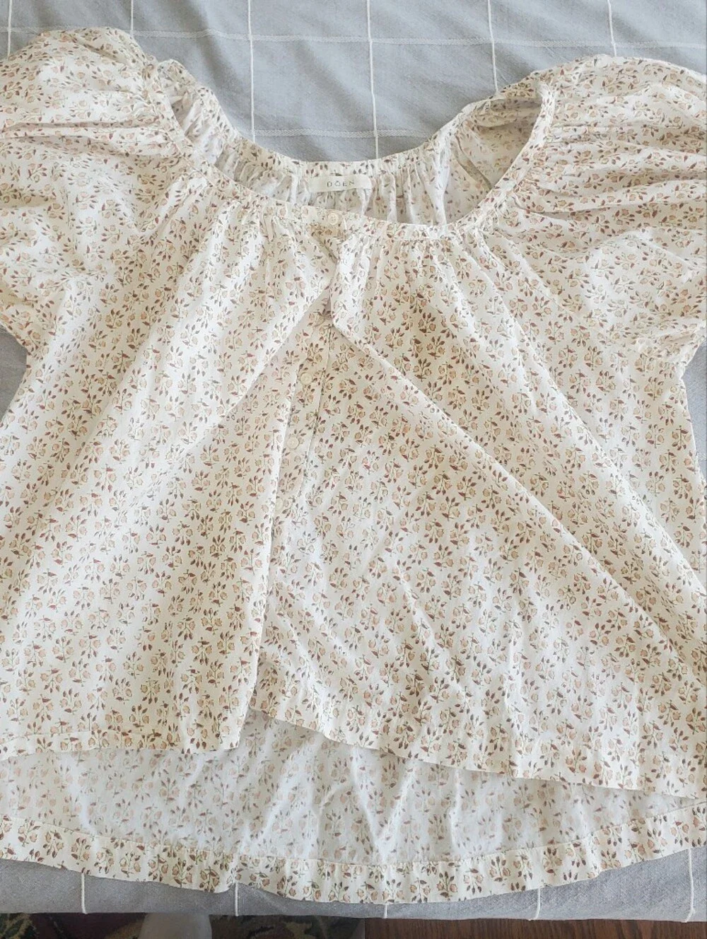 Doen Cream Floral Puff-Sleeve Blouse